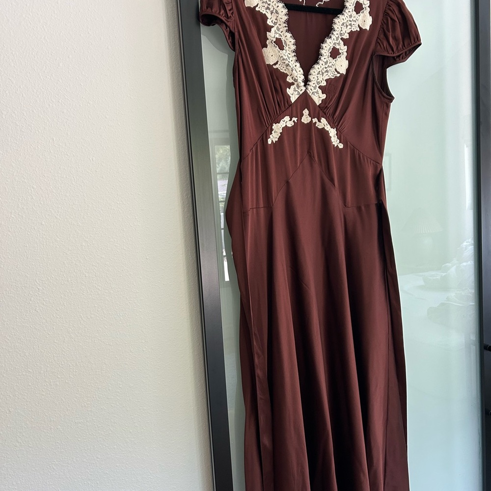 Doen Silk Brown Dress - Large (fits like a medium - no zipper)